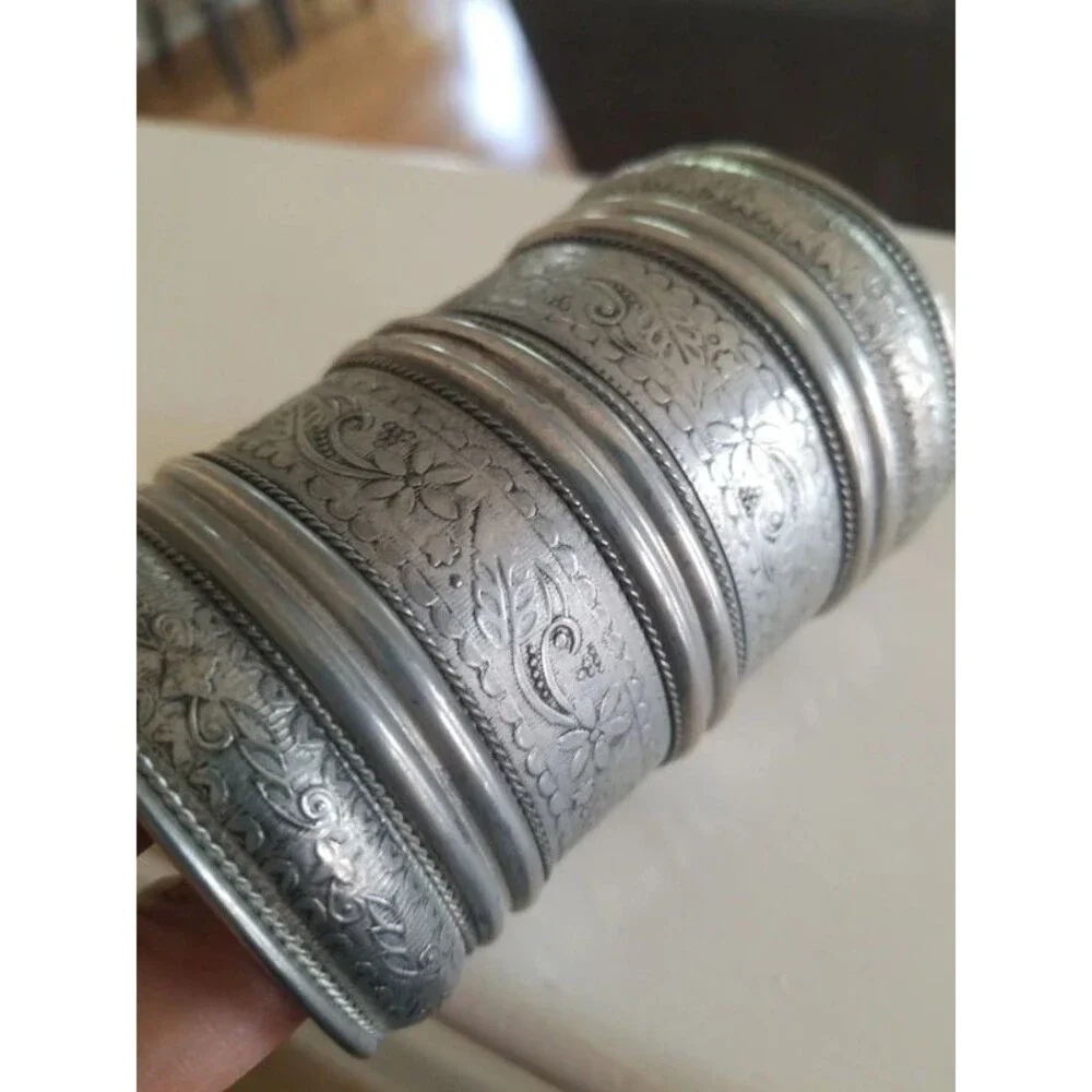 True Vintage Extra wide silver tone cuff bracelet floral motif